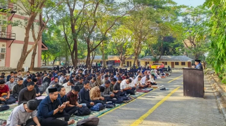 Dampak Kemarau Panjang, FST UIN Alauddin Gelar Shalat Istisqa