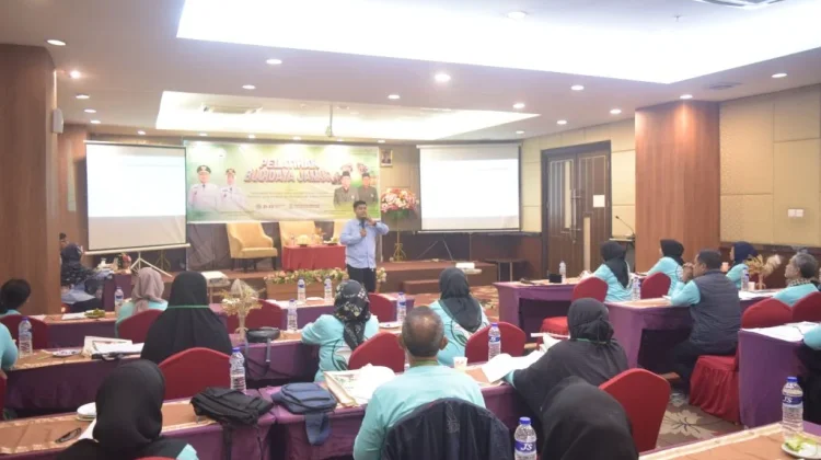 UIM Al-Gazali Latih Poktan Makassar Kembangkan Budidaya Jamur