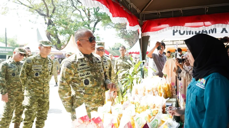 Bazar Kodam XIV/Hasanuddin melibatkan ribuan masyarakat