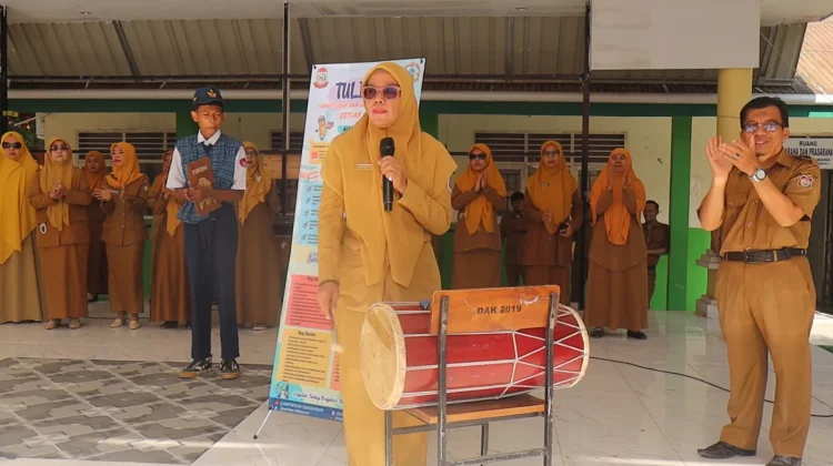 SMPN 15 Makassar Perkuat Bahasa Inggris lewat TULISKA