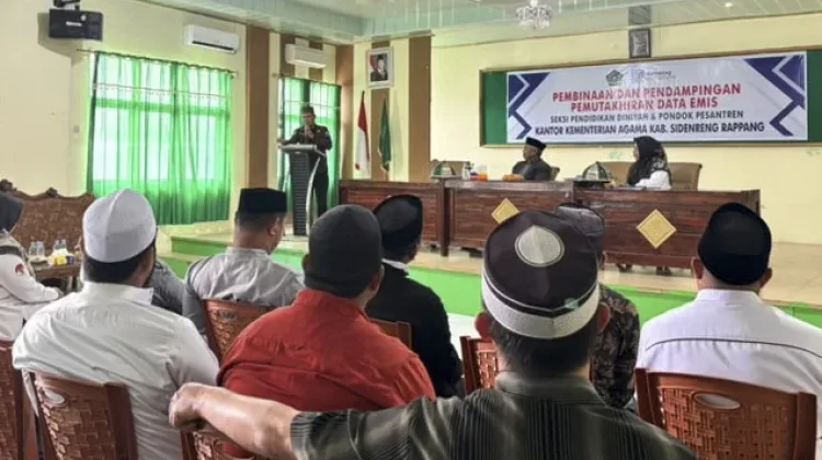 Kemenag Sidrap Targetkan Pemutakhiran EMIS Pesantren Segera Rampung