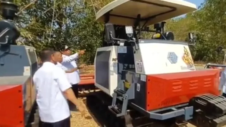 Sebanyak 11 Alsintan Tiba di Maros, Petani Dibekali Mesin Hadapi El Nino
