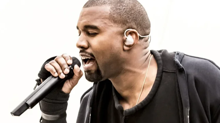 Kanye West Batal Tampil di Rusia, Refund Tiket Disiapkan