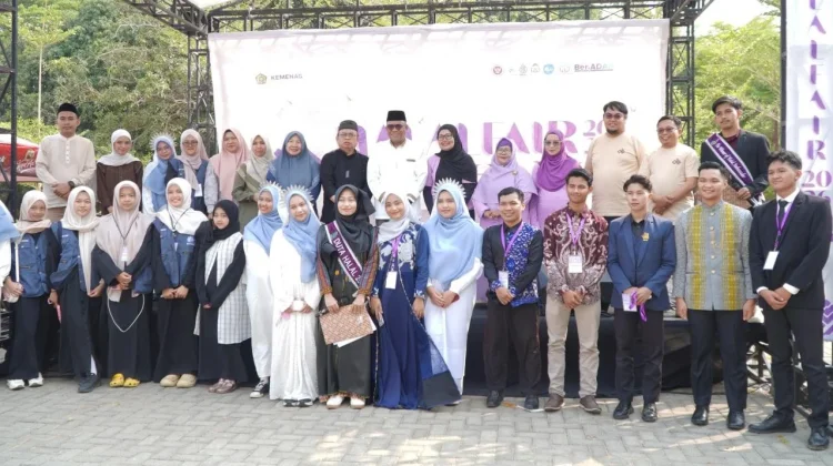 Halal Fair UIN Alauddin Makassar Hadirkan UMKM dan Brand Ternama - RRI ...
