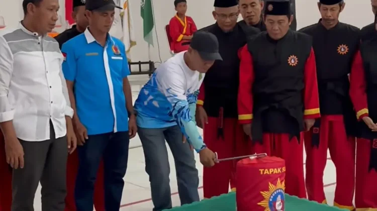 Dukung Eksistensi Olahraga Bela Diri,Kadisporapar Buka UKT Muhammadiah
