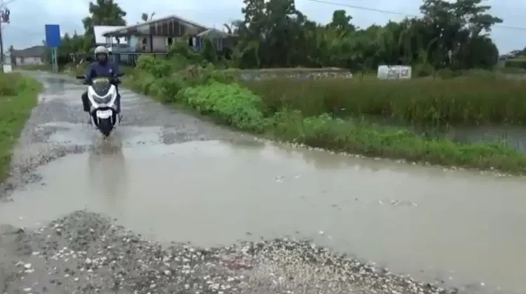 Tak Dianggarkan, Jalan dan Jembatan Minasaupa Memprihatinkan