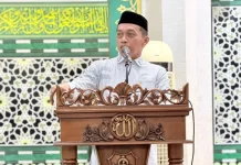 Bupati Sidrap Tarawih Perdana di Masjid Agung Sidrap
