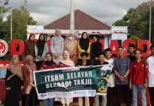 Sambut Milad ke-4, ITSBM Selayar Bagi Takjil dan Buka Puasa Bersama