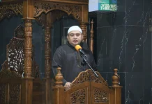 Subuh Berjamaah di Kecamatan Wajo, Munafri Tekankan Kebersihan dan Ketertiban