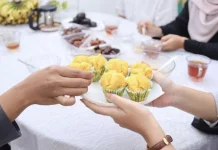 Fenomena Mokel saat Ramadan: Sekadar Tren atau Dosa?
