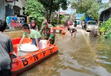 Kodim 1408/Makassar Bergerak Cepat Bantu Warga Terdampak Banjir
