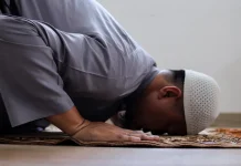 Harmoni Iman dan Kesehatan dalam Gerakan Sujud