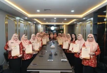 Dharma Wanita Persatuan Makassar Perkuat Kepemimpinan Unit Kerja