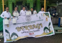 IHGMA DPD Sulsel Salurkan Paket Buka Puasa di Masjid Al-Muawanah RRI