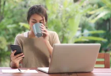Hindari “Dry Text”, Ini Tips Berkirim Pesan yang Lebih Efektif