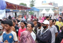 Bupati Sidrap Buka Pasar Murah Ramadan di Rappang