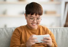 Bijak Gunakan Media Sosial untuk Anak