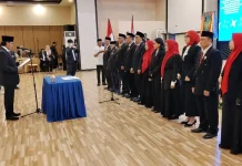 Rektor Unibos Lantik 27 Pejabat Struktural, Didominasi Usia Produktif