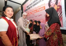 DWP Sulsel dan IWATI  Santuni Lebih dari 100 Anak Yatim