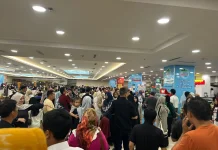 Memasuki H-7 Lebaran, Mall Panakkukang Dipadati Warga