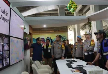 Pantau Lonjakan Pemudik, Kapolda Sulsel Tinjau Posyan Bandara Hasanuddin