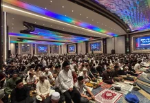 Takbir Bergema di Claro Makassar, Ribuan Jemaah Padati Salat Idulfitri 1447 H