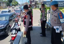 Kemacetan Mengular di Poros Maros–Makassar, Polisi Lakukan Penguraian