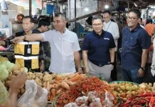 Pasar Pabaeng-Baeng Siap Go Digital, Bank Mandiri Hadirkan QRIS dan KUR