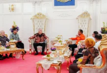 Gubernur Sulsel Sampaikan Pesan Perdamaian saat Terima Kedubes Amerika