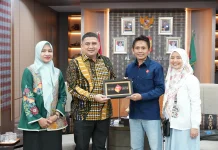 Pemkot Makassar bersama Telkomsel Jajaki Kerja Sama Digitalisasi Sekolah