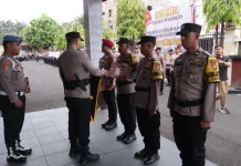 Polres Parepare Beri Penghargaan 4 Personel, 1 Anggota Dipecat Tidak Hormat