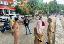 Jukir Liar dan PKL Pantai Losari Ditertibkan
