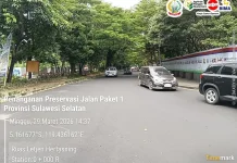 Sistem Buka Tutup Lalu Lintas Dilakukan Selama Perbaikan Jalan Aroepala Makassar