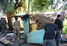 Belasan Pedagang di Kecamatan Tallo Ditertibkan