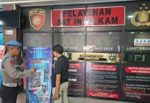 Pelayanan Prima, Provos Polres Gowa Unit Pelayanan dan Kenalkan QR Code Yanduan