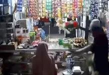 Viral Remaja Masuk Warung Amankan Diri dari Kejaran Geng Motor