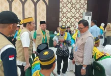Distribusi Kartu Nusuk Dimulai di Embarkasi, PPIH Makassar Lakukan Peninjauan