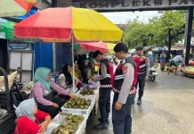 Patroli Dialogis Perintis Presisi, Pelaku UMKM dan SPBU Diberi Imbauan Kamtibmas