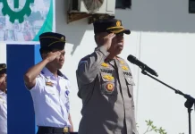 Apel Bersama Pekerja Maritim, Wakapolres Selayar Tekankan Penerapan SOP