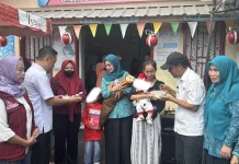 Peringati Posyandu Nasional, Posyandu Kenanga Bagikan Protein Hewani
