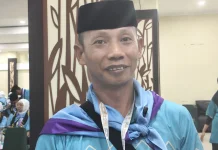 Penghasilan Mengayuh Becak, Kamiseng Bersama Istrinya bisa Naik Haji