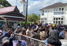 Warga Tamalanrea Tolak PSEL di Permukiman, Aksi Penolakan Kian Menguat
