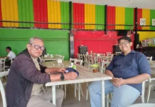 Mengatasi Canggung, Ini Manfaat Berinteraksi dengan Orang Baru