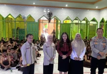 Polres Parepare Edukasi Pelajar Soal Hukum dan Kedisiplinan