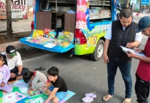 Pemkot Makassar Gencarkan Budaya Literasi lewat Mobil Perpustakaan Keliling