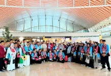 Kakanwil Kemenhaj Sulsel Lepas Jemaah Haji Khusus di Bandara Sultan Hasanuddin