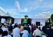 Ribuan Masyarakat Bulukumba Salat Iduladha di Halaman Kantor Bupati