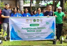 Bimas Buddha Sulsel Perkuat Ekoteologi lewat Penanaman Pohon Waisak di Gowa