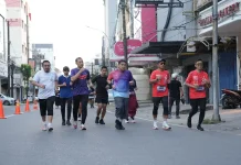 Ribuan Peserta Makassar Half Marathon Serbu Kota Daeng