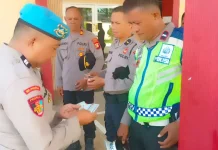 Provos Polsek Biringkanaya Periksa Kelengkapan Personil